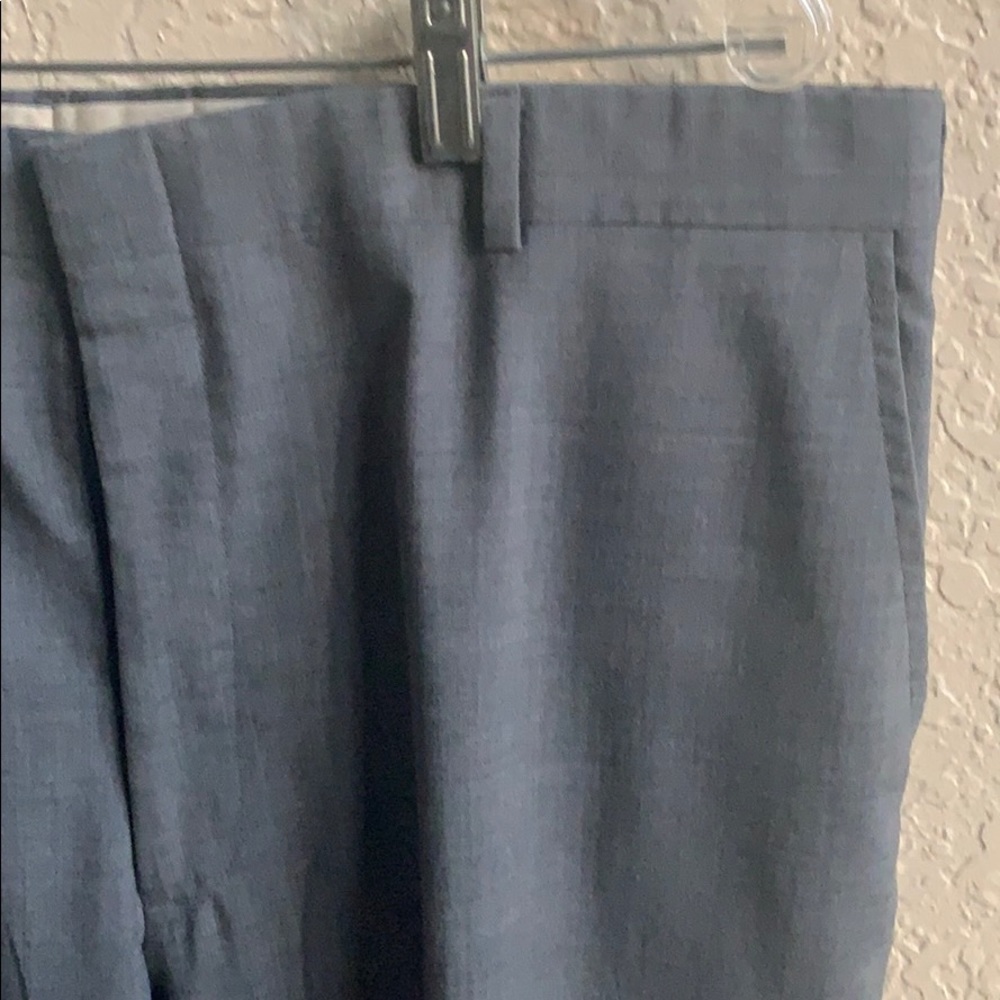 Trousers - Picture 2 of 4
